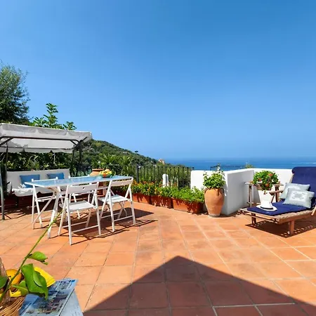 Estate4home - Villamia * 马萨鲁布朗斯